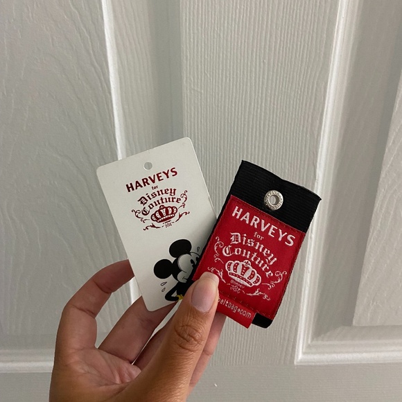 Harvey’s for Disney Couture Love You To Pieces Seatbelt Purse - Picture 7 of 8